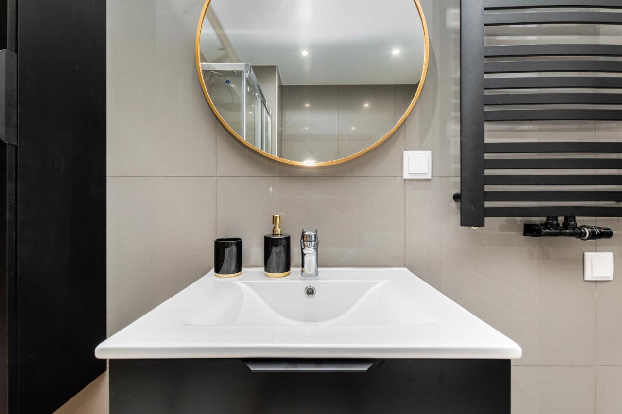 Aleja Sikorskiego 18 By Homeprime Varsovia Exterior foto